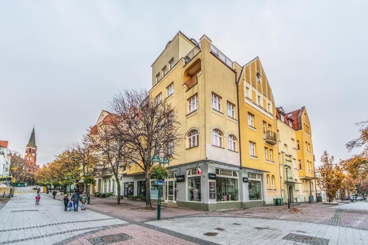 House Managers - Monte 49 * Sopot